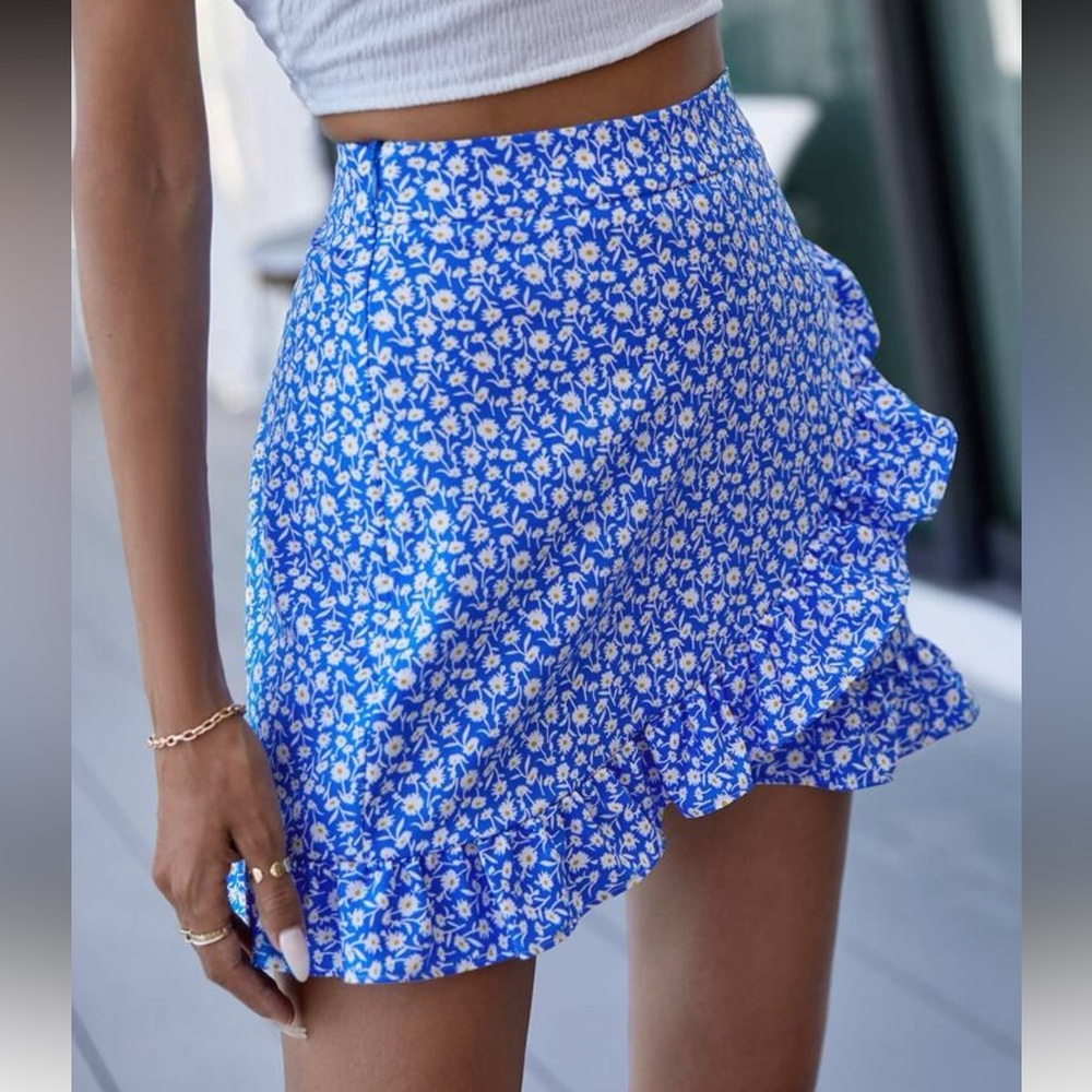 Blue Floral Ruffle Skirt - Picture 2 of 4